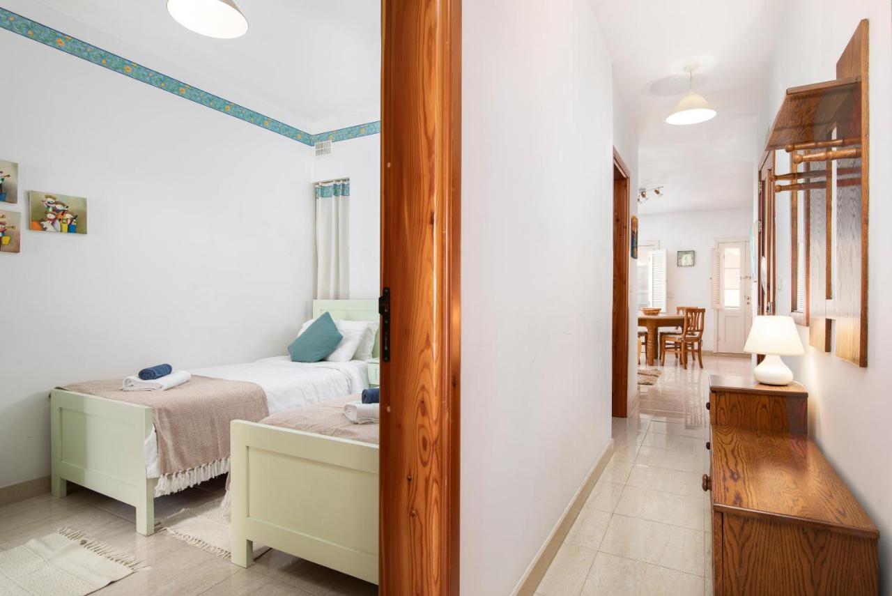 Modern 2Br Apartment Close To Sea, In The Heart Of Sliema Bagian luar foto