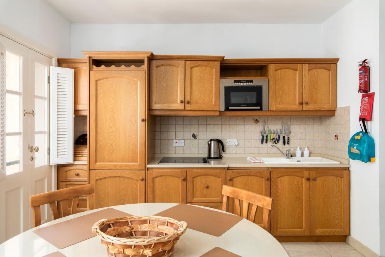 Modern 2Br Apartment Close To Sea, In The Heart Of Sliema Bagian luar foto